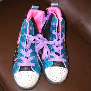 Girls Skechers sz 3
